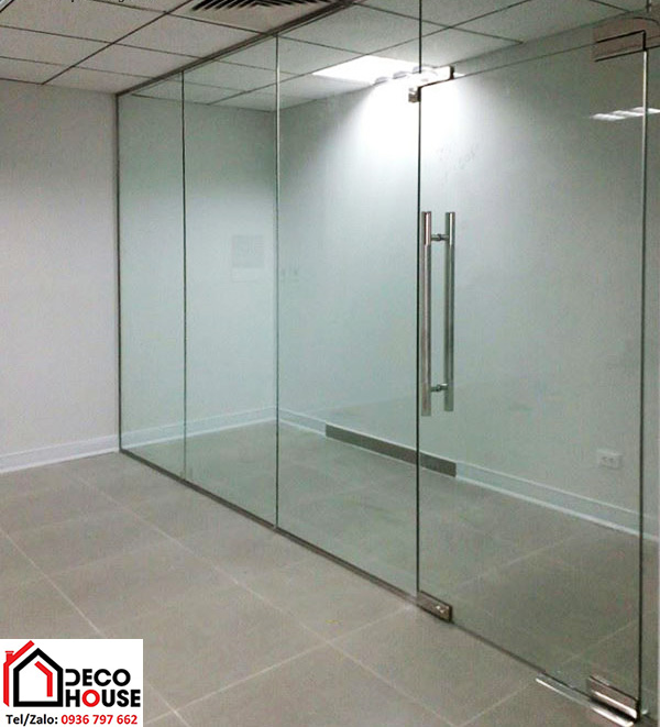 Làm vách kính cường lực văn phòng giá rẻ