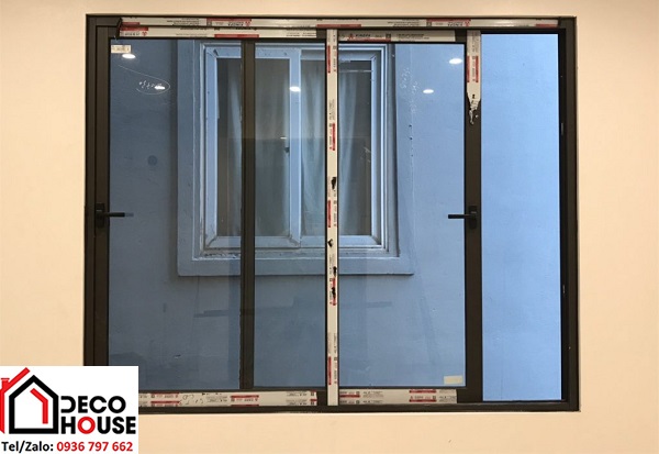 Làm cửa sổ lùa nhôm Xingfa 2 cánh hệ 55