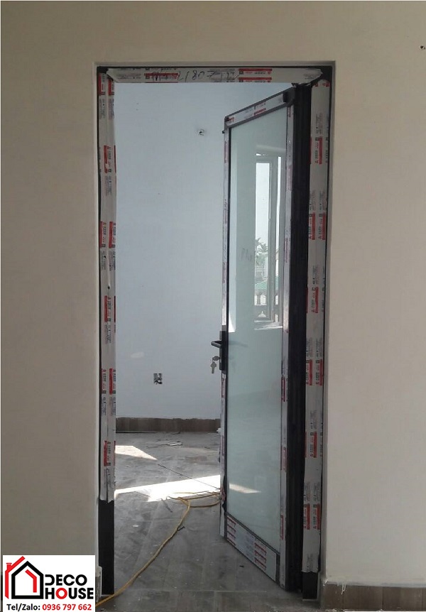 Cửa đi nhôm kính 1 cánh tại Hà Nội