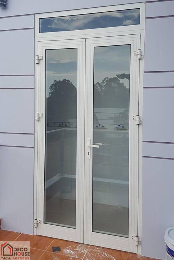 Lắp đặt cửa nhôm Xingfa màu trắng