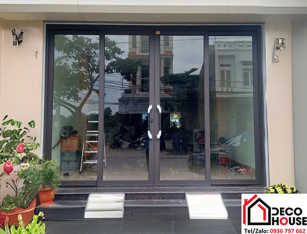 Thi công cửa trượt quay 4 cánh tại Hà Nội
