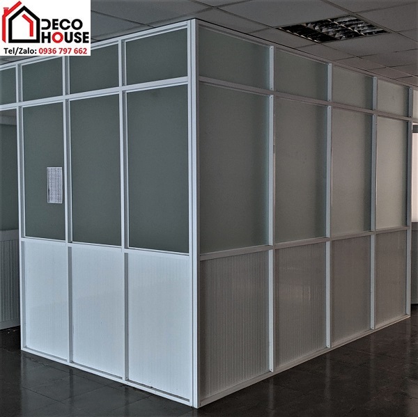 Vách ngăn nhôm kính văn phòng giá rẻ sử dụng nhôm cỏ