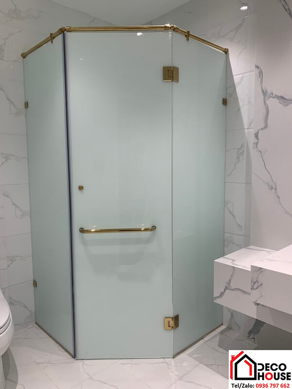 Cabin 135 độ kính cường lực mờ màu trắng sữa