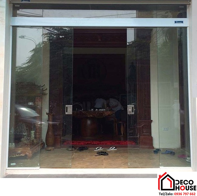 Thi công cửa lùa kính cường lực 2 cánh