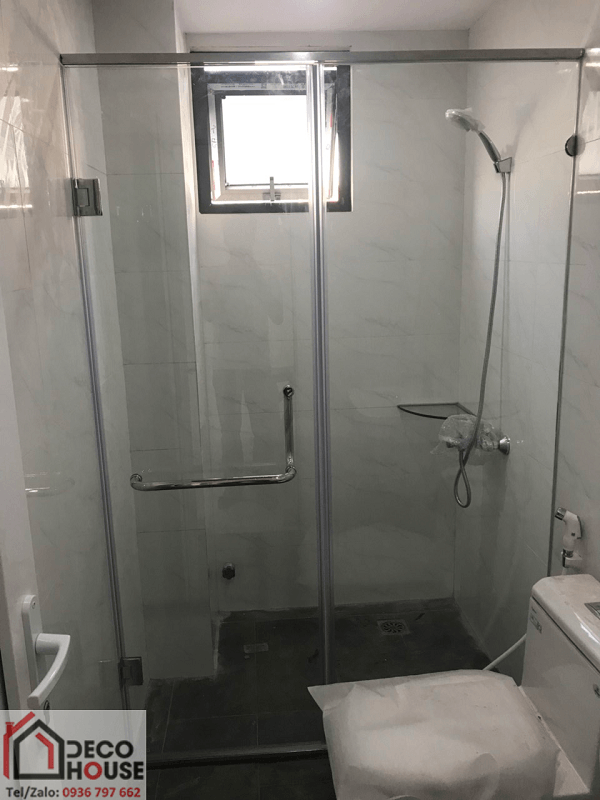 Vách ngăn phòng tắm nhỏ hẹp