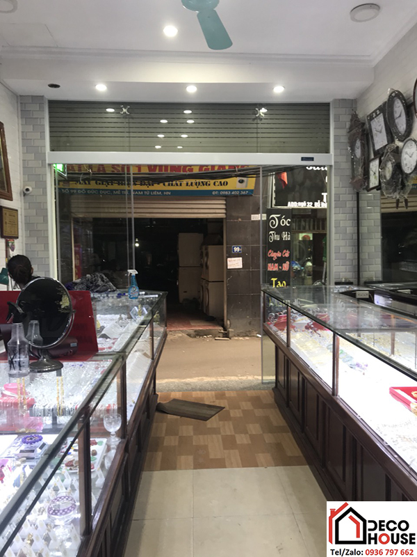Cửa kính lùa Zamilldoor 2 cánh cho cửa hàng