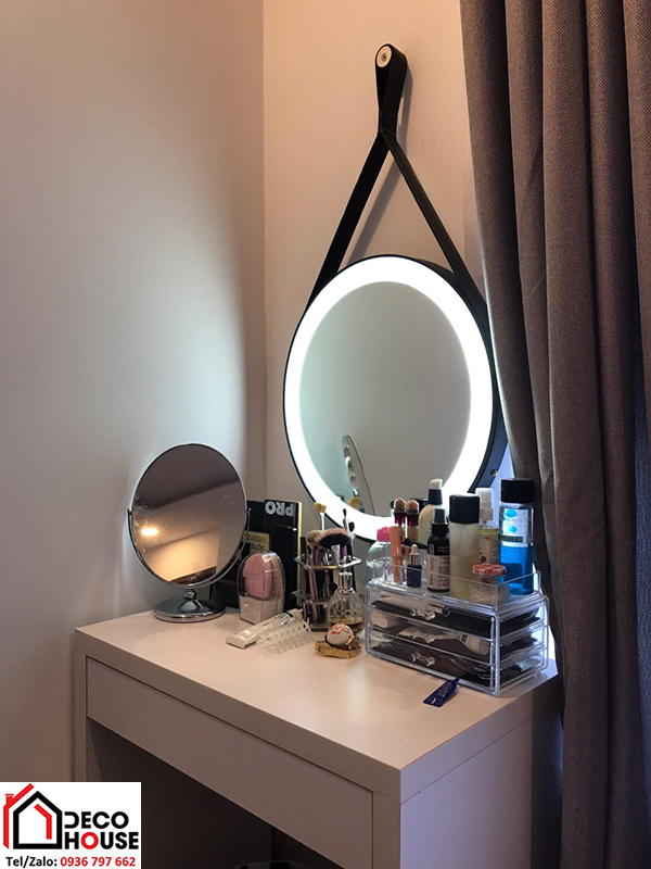 Gương LED dây da treo tường hình tròn bàn trang điểm