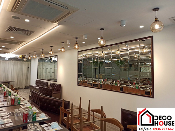 Gương ốp tường trang trí nhà hàng