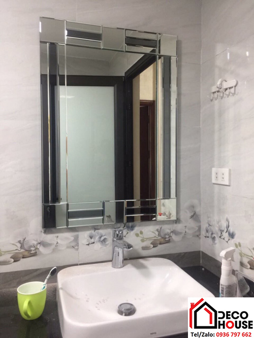 Lắp đặt gương treo phòng tắm giá rẻ